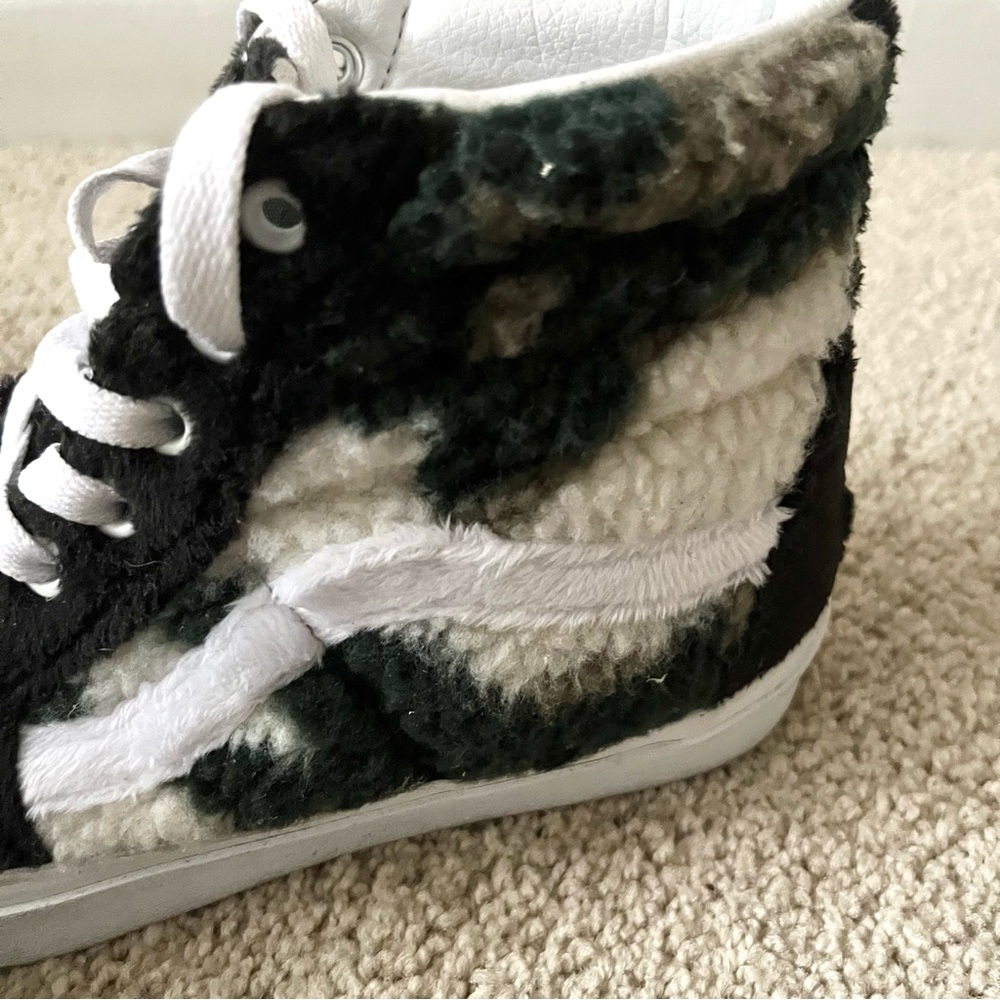 Sherpa Vans - Picture 2 of 6